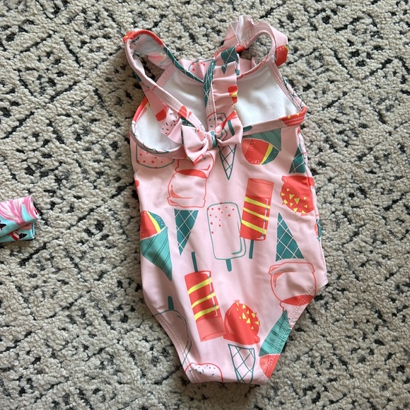 6-12m swimsuit bundle - Picture 9 of 10